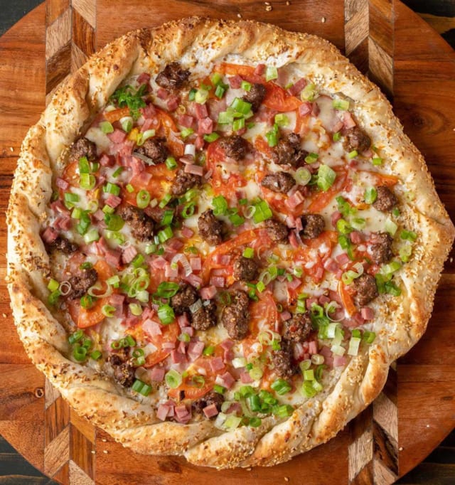 Bacon Deluxe Deep Dish.